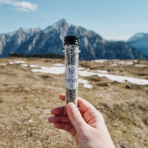 NeAndNo Hierba Gatera