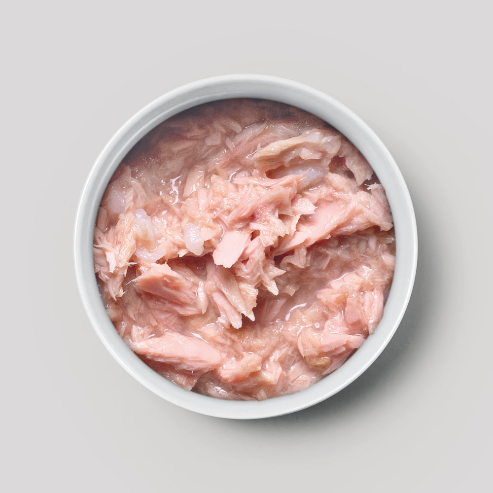 Presentacion en plato Amanova en Caldo Filetes de Atun 07 – 70 g