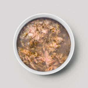 Presentacion en plato Amanova en Gelatina Atun y Algas 13 – 70 g