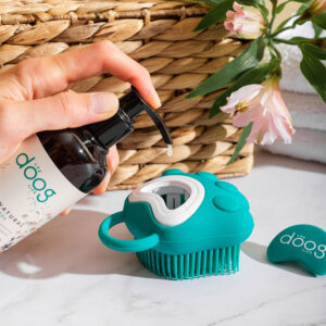 The Doog Life dispensador